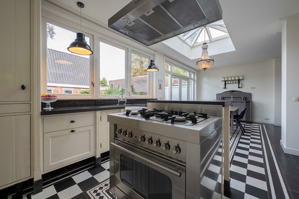 Medium property photo - Bosschendijk 55, 4731 DB Oudenbosch